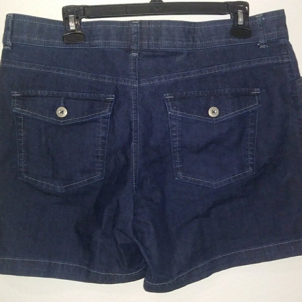 Ladies jean shorts